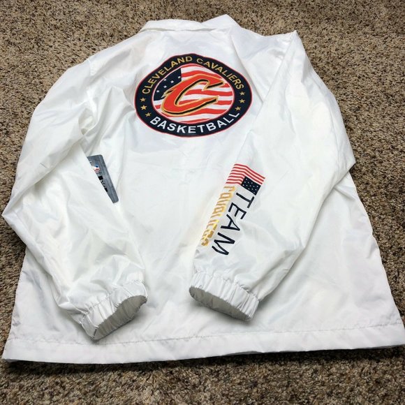 Boy's NBA Cleveland Cavaliers Coach Jacket nwt - Picture 9 of 11